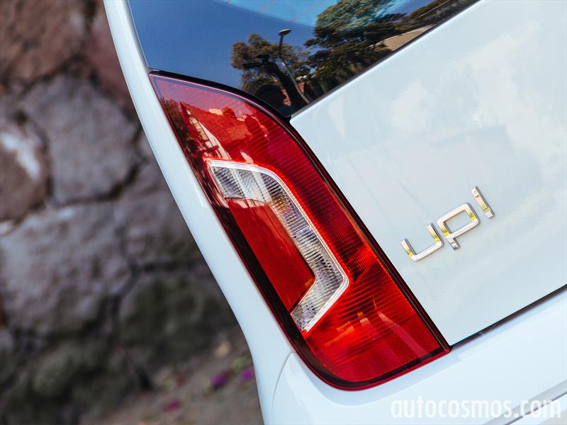 Volkswagen up! 2016