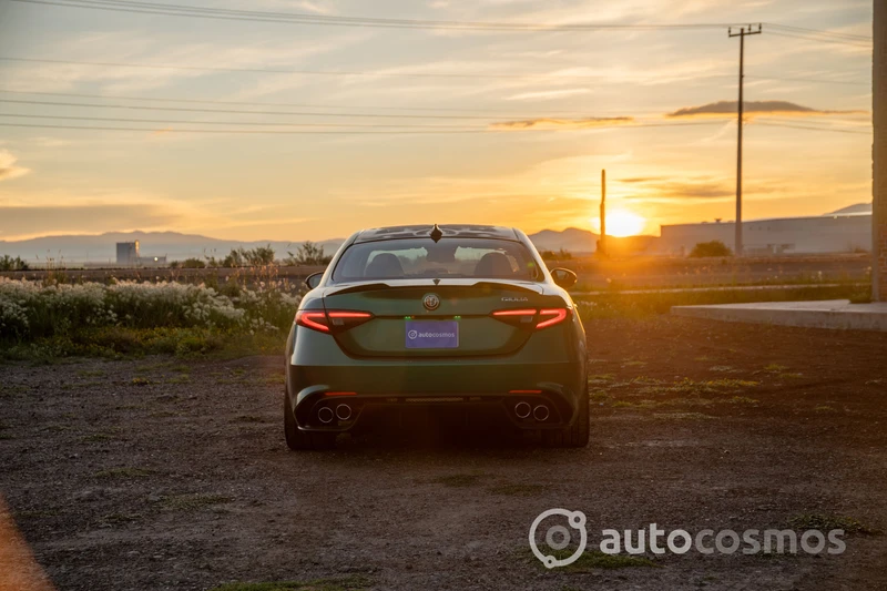 Alfa Romeo Giulia QV 2022 prueba