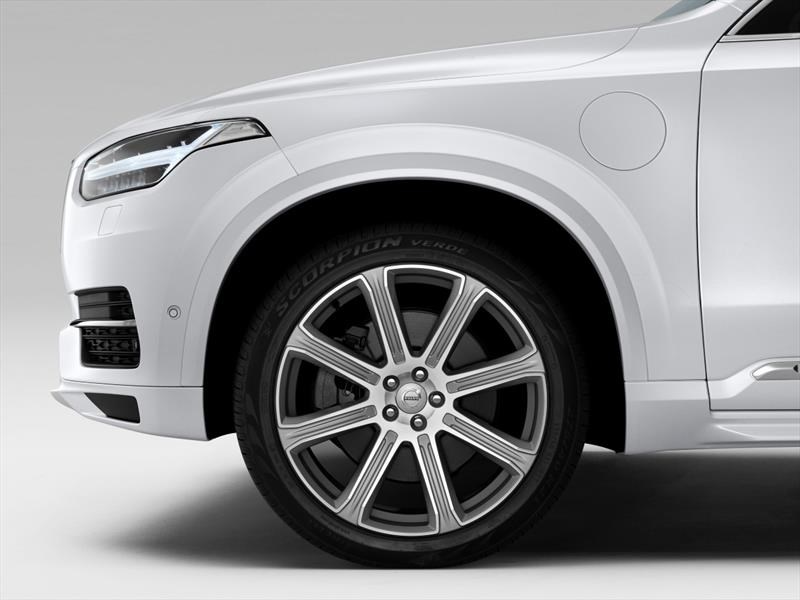 Volvo XC90 T8 2017