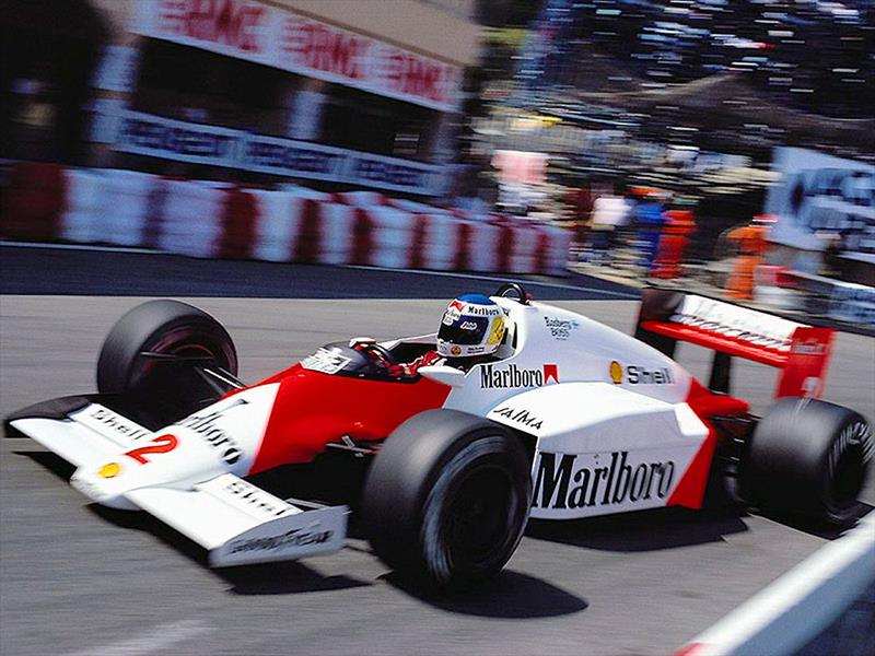 McLaren celebra 50 años en la competición