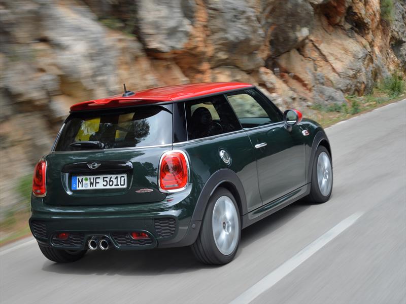 MINI John Cooper Works 2016
