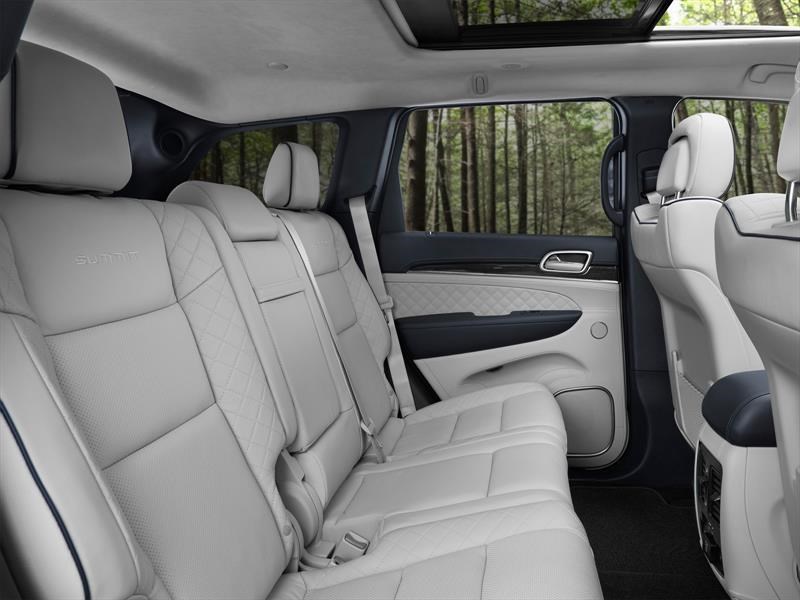 Jeep Grand Cherokee Summit 2017