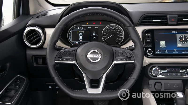 Nissan Versa 2023, a prueba