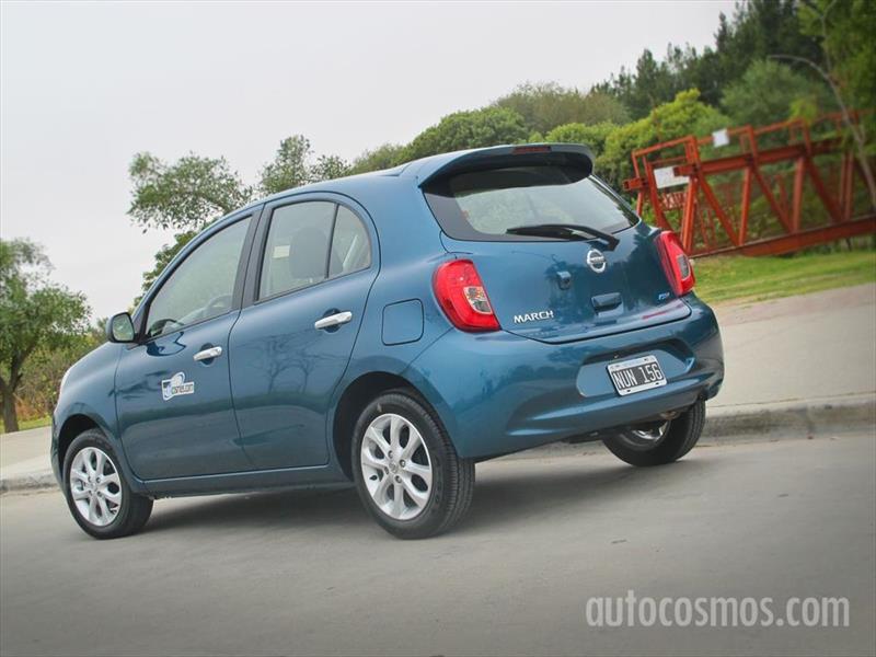 Prueba al nuevo Nissan March