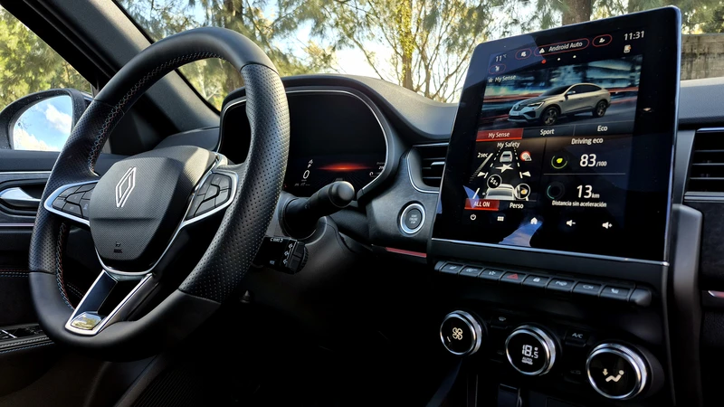 Test Drive Renault Arkana E-Tech Hybrid