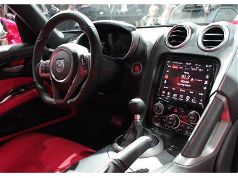 SRT Viper en el Salón de NY 2012
