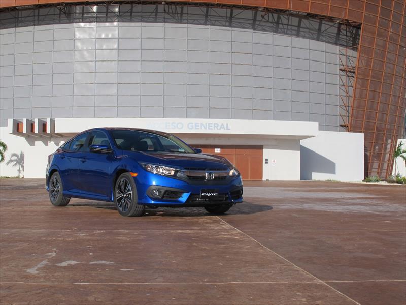 Honda Civic Sedán 2016