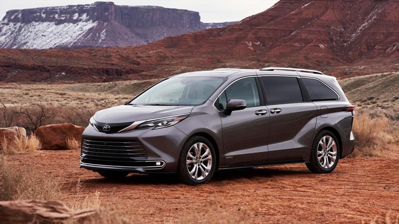Toyota Sienna 2021