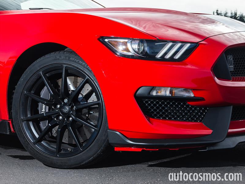Ford Shelby Mustang GT350 2016
