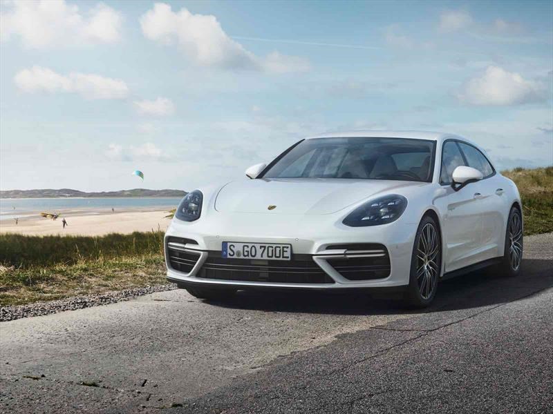 Porsche Panamera Turbo S E-Hybrid Sport Turismo