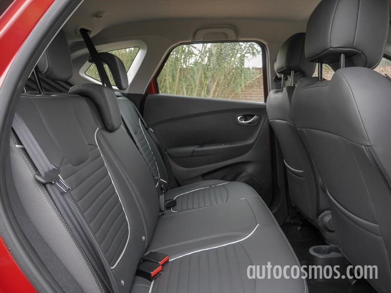 Renault Captur 1.6L Manual vs Automática