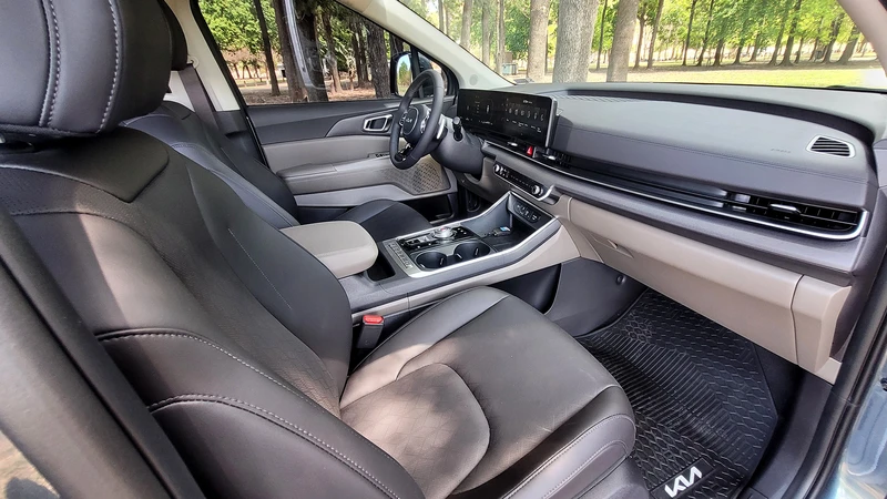 Test Drive Kia Carnival: la nave especial estrena