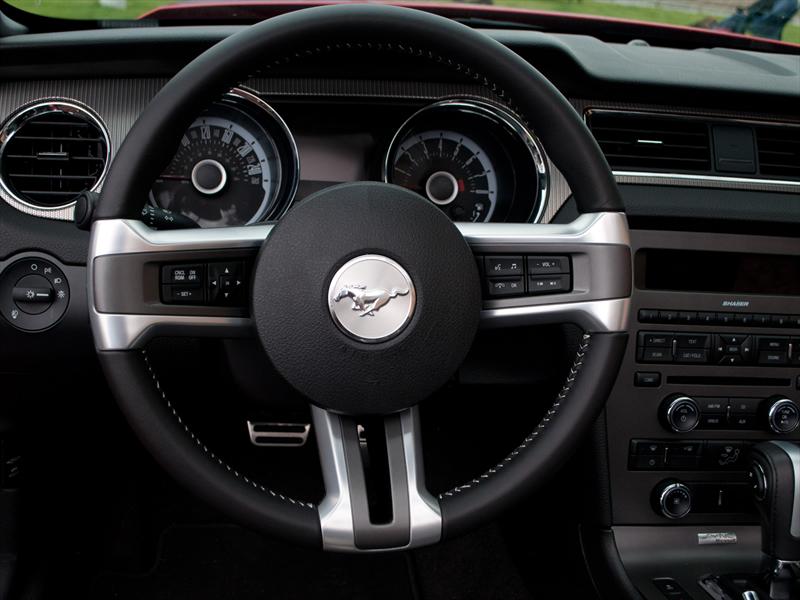 Ford Mustang GT 2013
