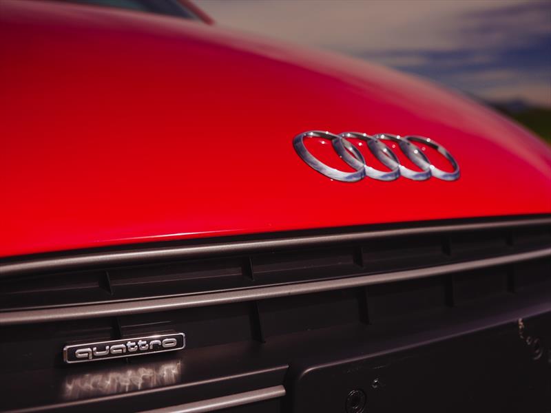 Audi R8 V10 Plus 2014