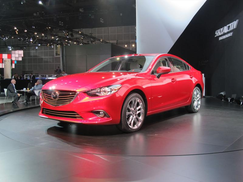 Mazda6 2013 en el Salón de Los Angeles