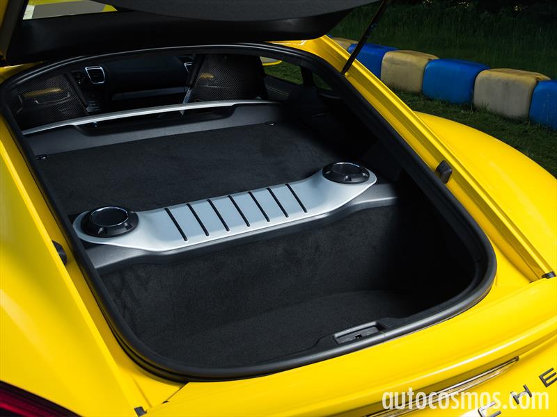 Porsche Cayman GT4 2015