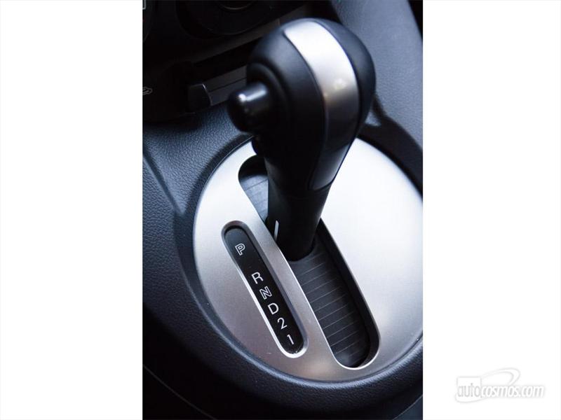 Mazda2 Touring Automático 2012 a prueba