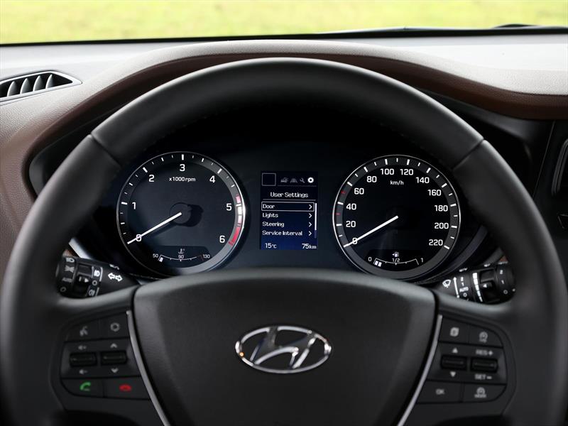 El nuevo Hyundai i20 se muestra en París