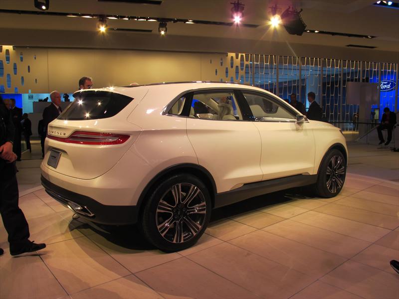 Lincoln MKC Concept en vivo