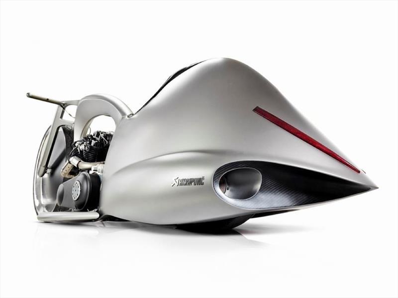 Akrapovič Full Moon