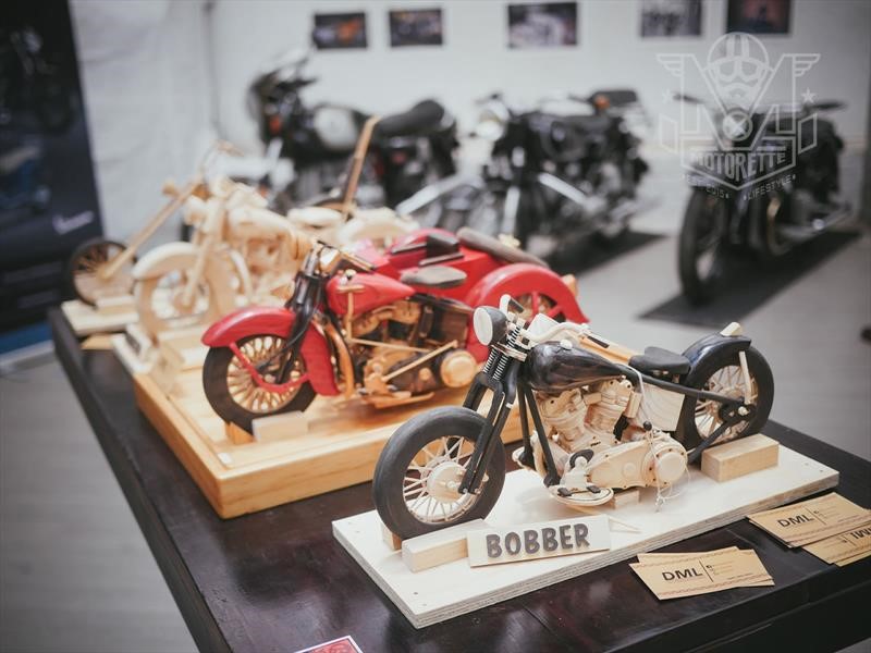 Vintage Moto Art 2018