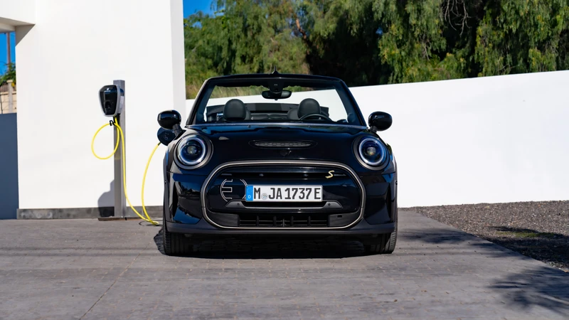 MINI Cooper SE Cabrio
