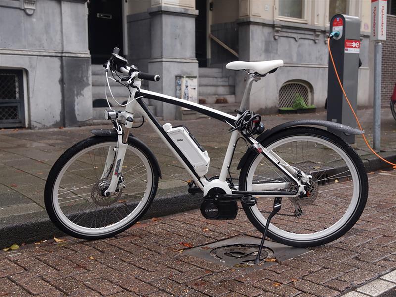 BMW Cruise e-bike 2014