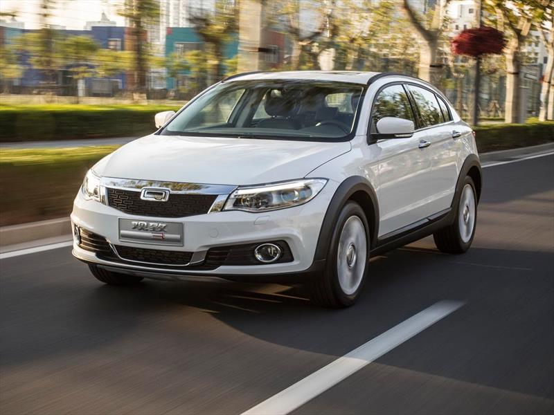 Qoros 3 City SUV