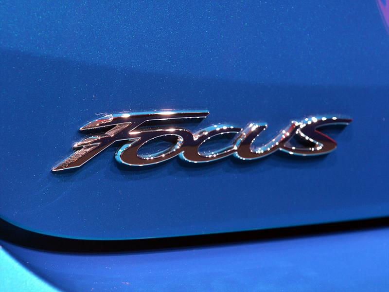 Ford Focus sedán