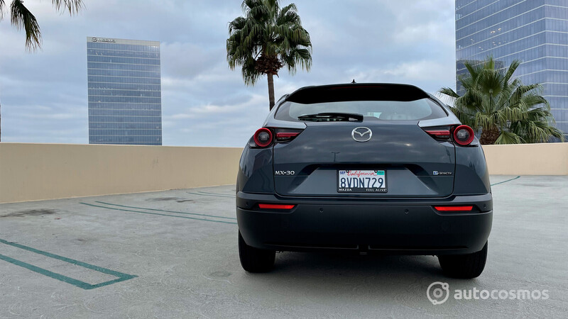 Mazda MX-30 2022, primer contacto en Los Angeles