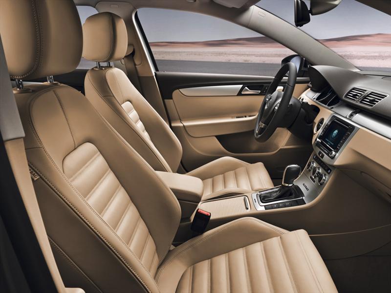 Volkswagen Passat Alltrack 2012