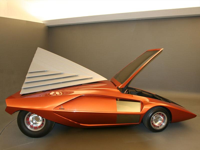 Retro concepts: Stratos Zero