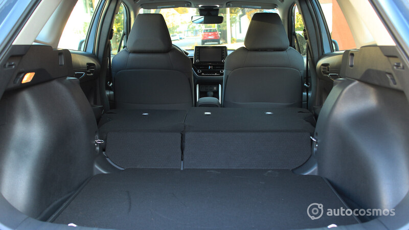 Toyota Corolla Cross 2022, prueba