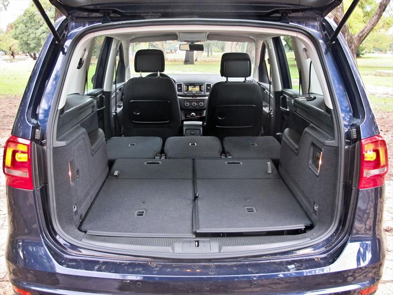 Volkswagen Sharan a prueba