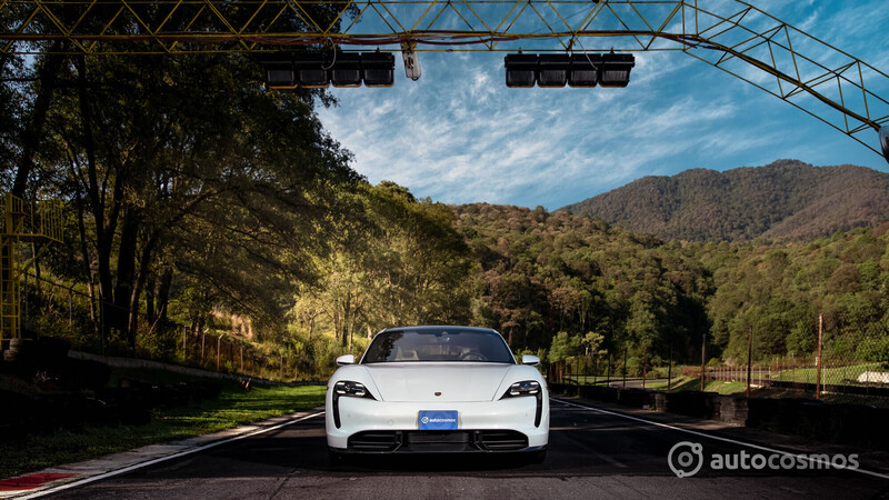 Porsche Taycan a prueba