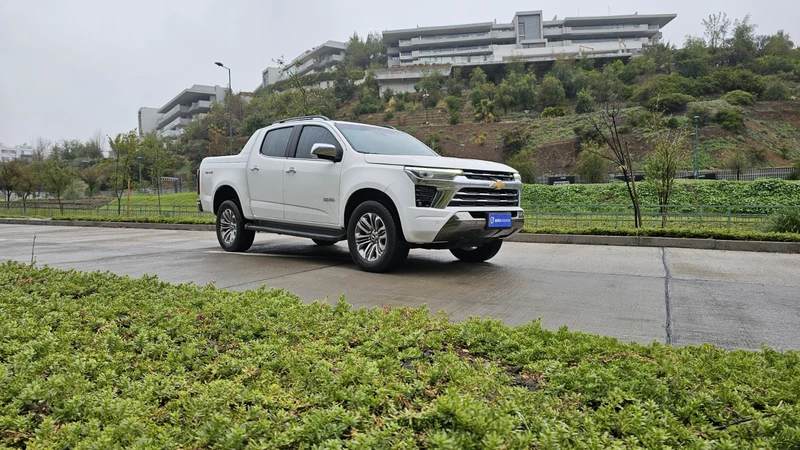 Test Drive Chevrolet S10 2025