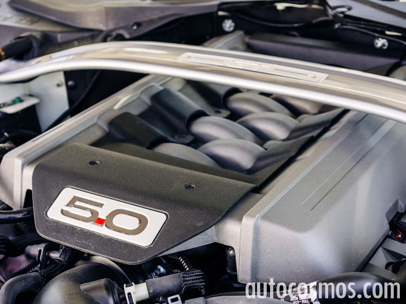 Ford Mustang 2015 50 aniversario