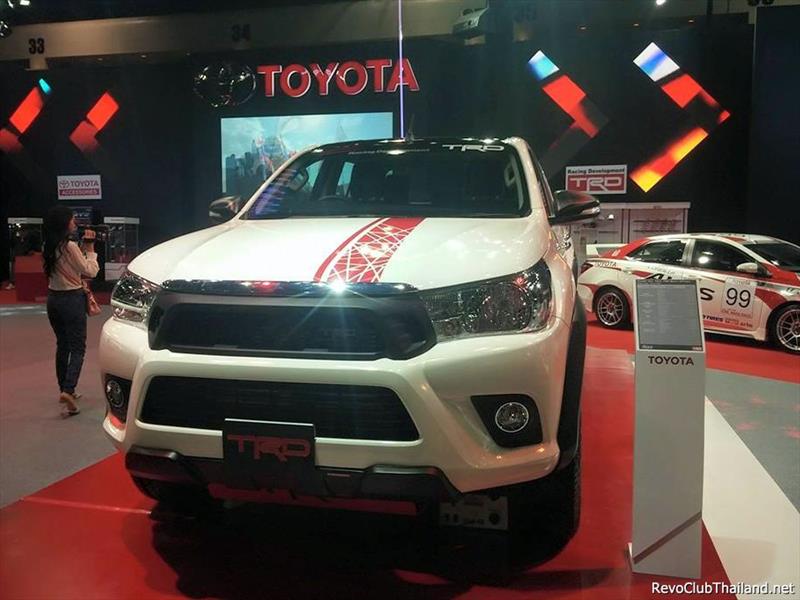 Toyota Hilux TRD Sports
