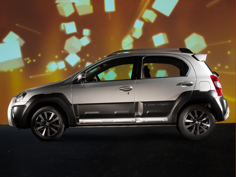 Nuevo Toyota Etios Cross