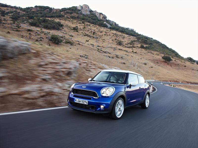 MINI Paceman se presenta en el Salón de Paris 2012