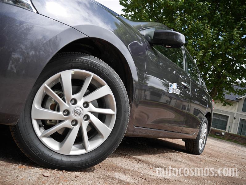 Nissan Sentra a prueba