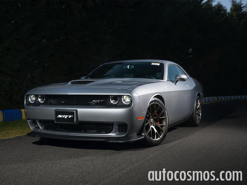 Dodge Challenger SRT Hellcat