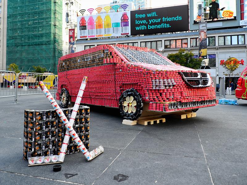 Dodge Grand Caravan de latas