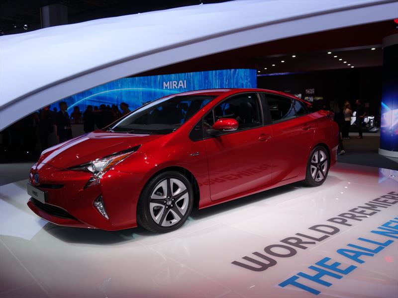 Toyota Prius 2016