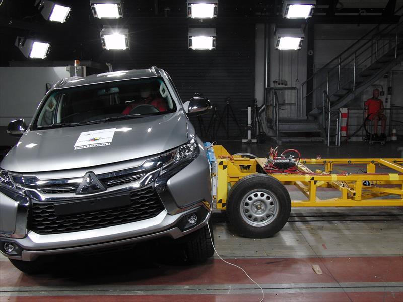 Mitsubishi Montero Sport en Latin NCAP 2015