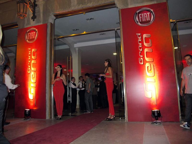 Nuevo Fiat Grand Siena 2012, presentación