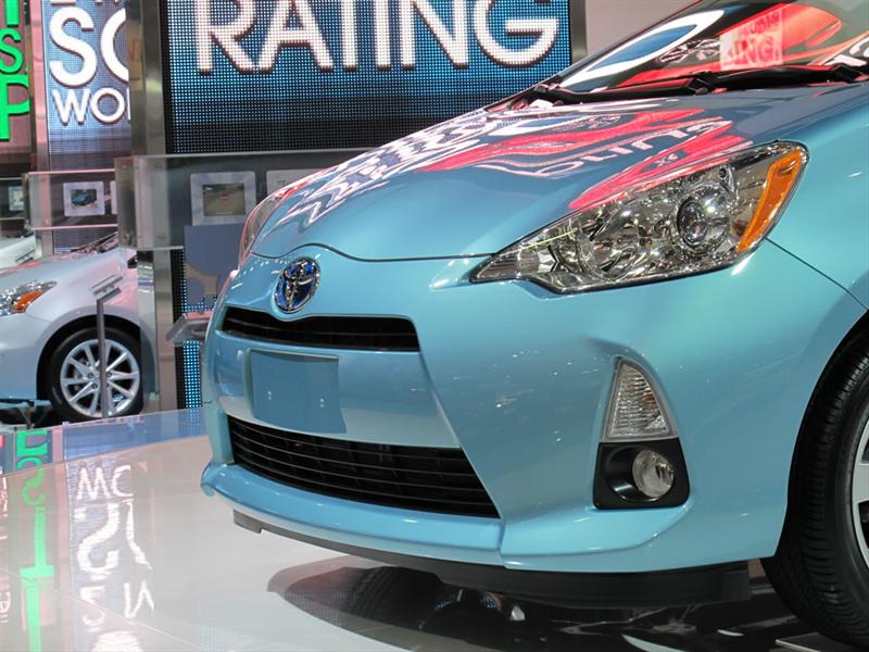 Toyota Prius C 2013 en el Salón de Detroit