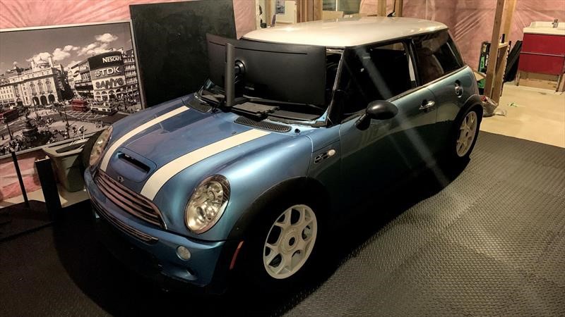 MINI Cooper hecho simulador