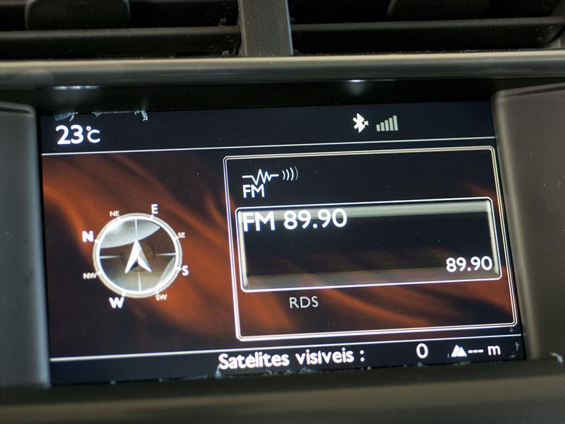 Manejamos el nuevo Citroën C4 Lounge