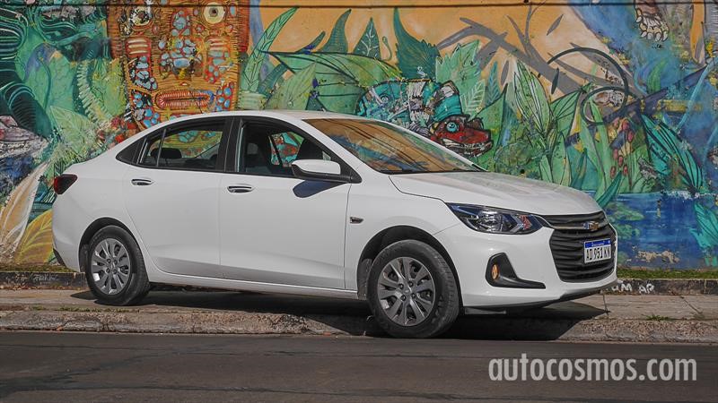 Chevrolet Onix Plus 1.2L a prueba
